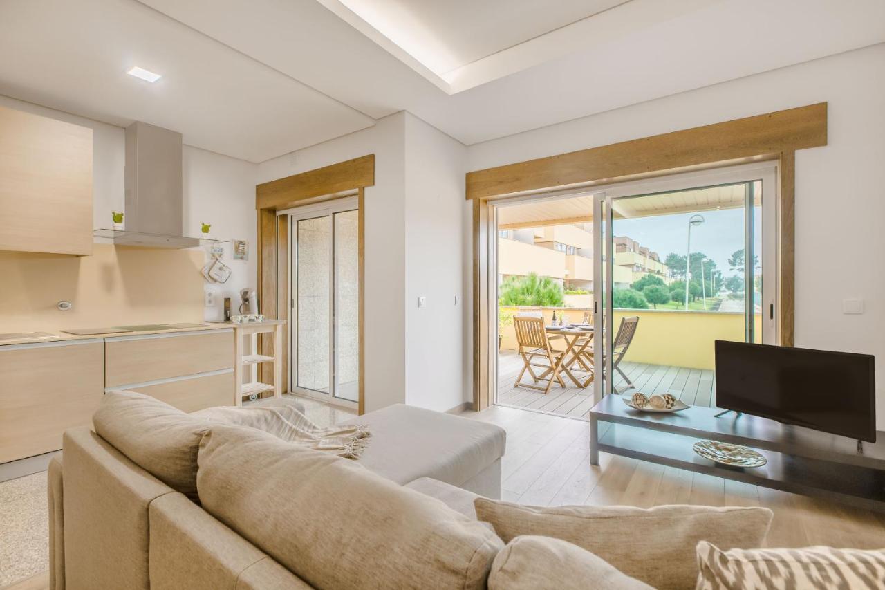 Furadouro Beach And Club Apartment โอวาร์ ภายนอก รูปภาพ