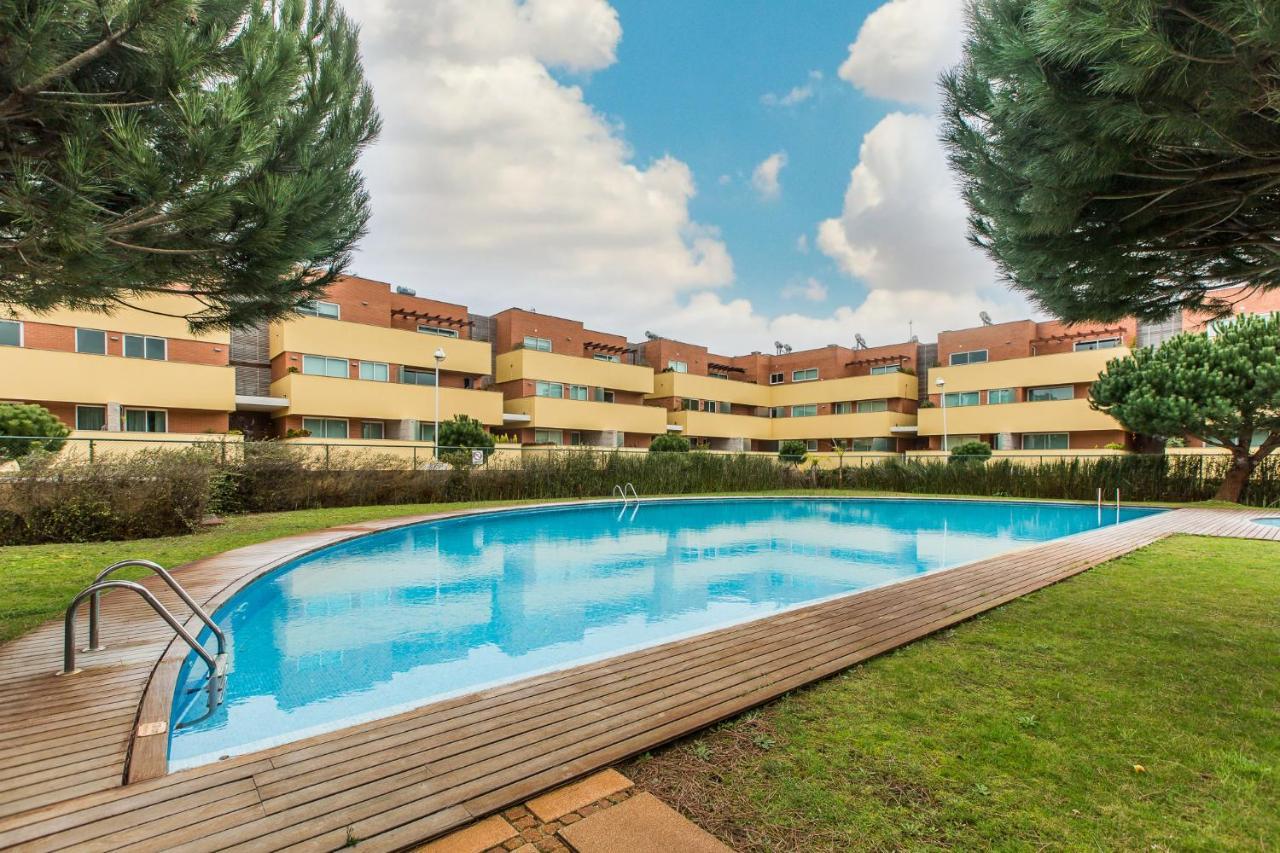 Furadouro Beach And Club Apartment โอวาร์ ภายนอก รูปภาพ