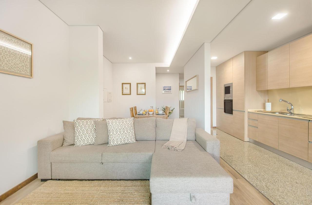 Furadouro Beach And Club Apartment โอวาร์ ภายนอก รูปภาพ