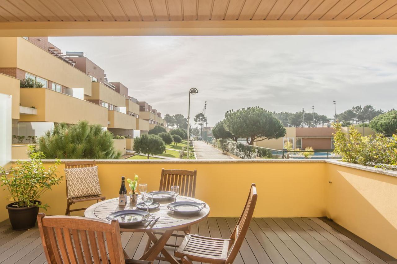 Furadouro Beach And Club Apartment โอวาร์ ภายนอก รูปภาพ