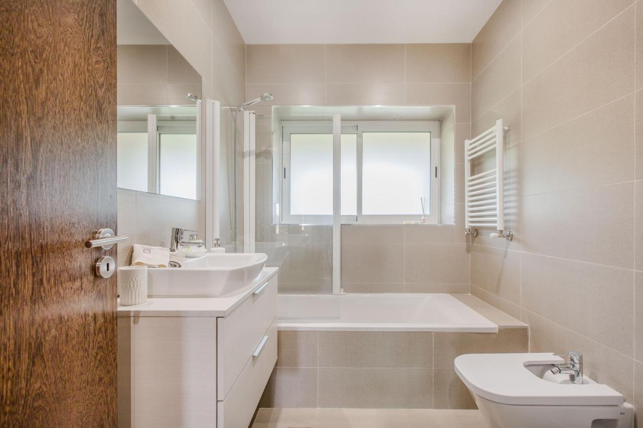 Furadouro Beach And Club Apartment โอวาร์ ภายนอก รูปภาพ